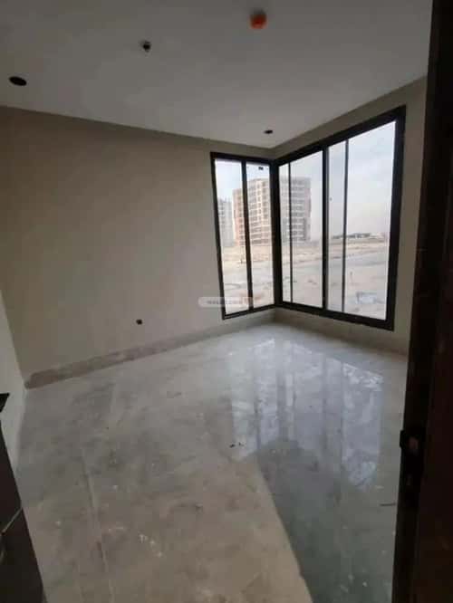 5 bedroom apartment in Dahiat King Fahd 3
