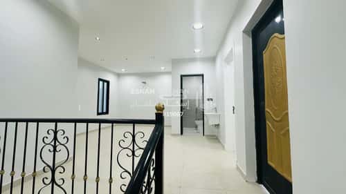 فيلا 7 غرف في طيبة 1