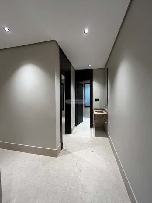 5 bedroom apartment in Dahiat King Fahd 6