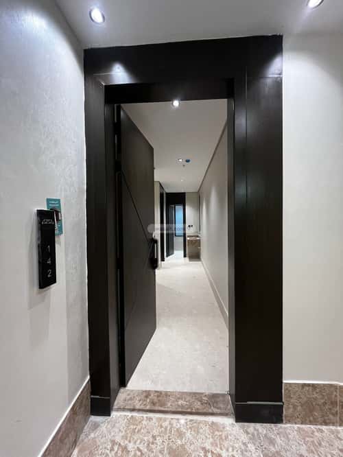 5 bedroom apartment in Dahiat King Fahd 7