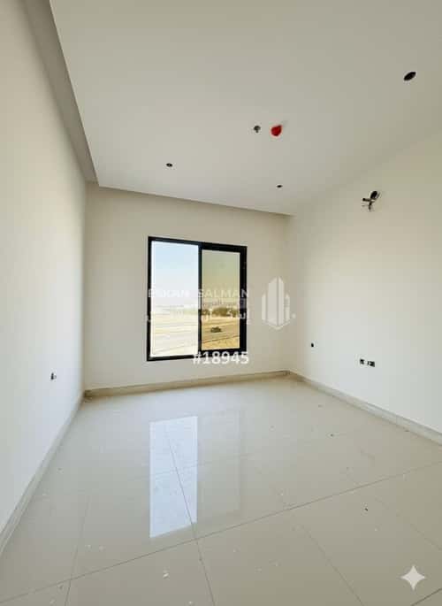 4 bedroom apartment in Al Fardus 4
