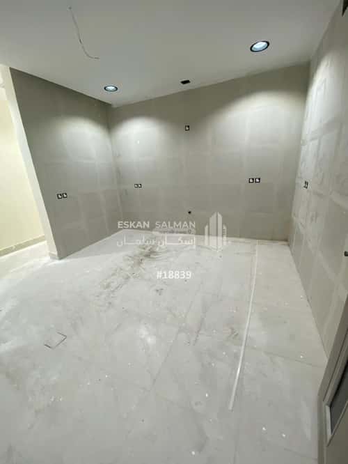 5 bedroom apartment in Badr 1