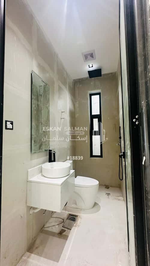 5 bedroom apartment in Badr 7