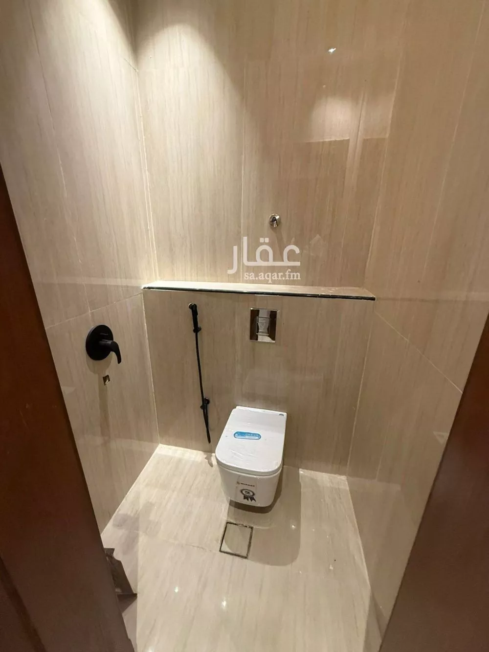 شقة 5 غرف في الرياض 11