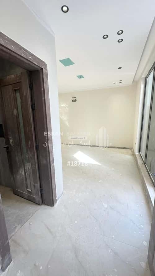 3 bedroom apartment in Dahiat King Fahd 3