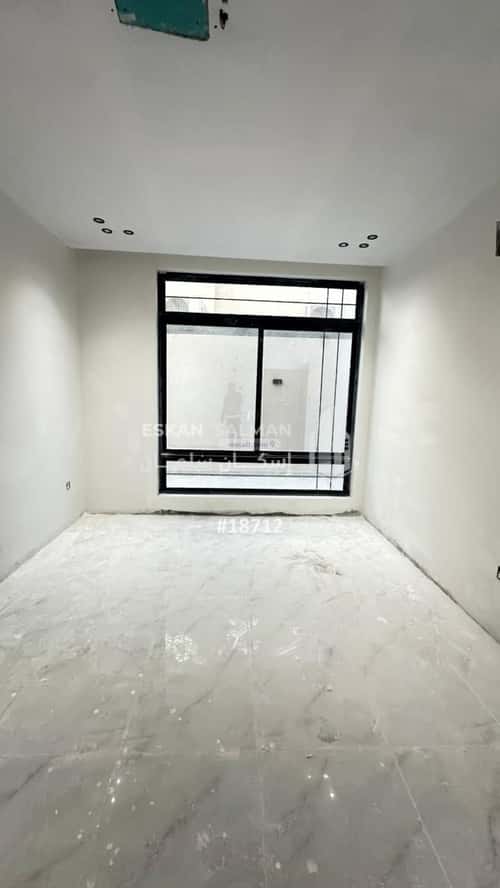 6 bedroom floor in Dahiat King Fahd 3