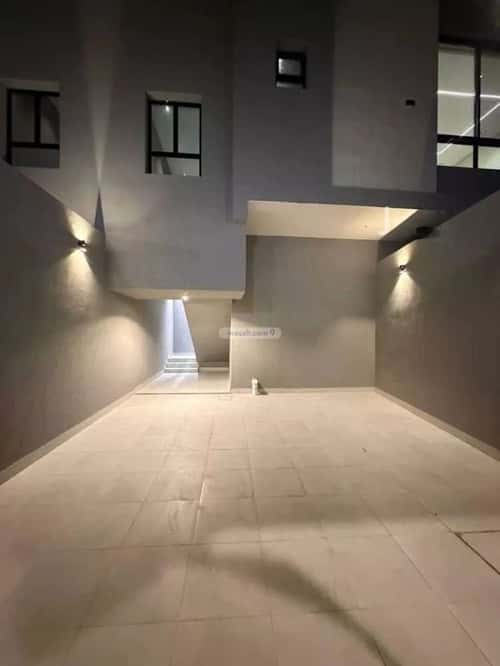 5 bedroom apartment in Dahiat King Fahd 14