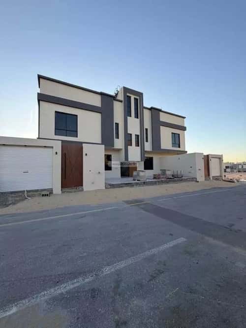 6 bedroom villa in Taibah 3