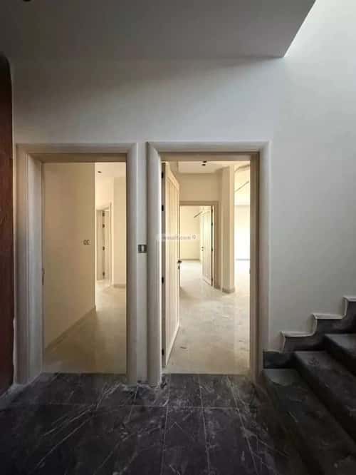 فيلا 6 غرف في طيبة 2