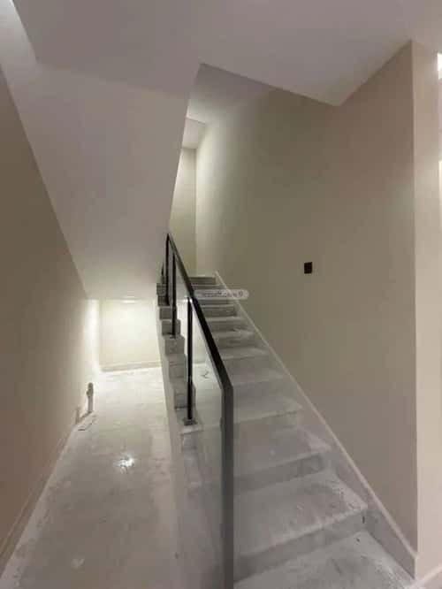 5 bedroom apartment in Badr 4