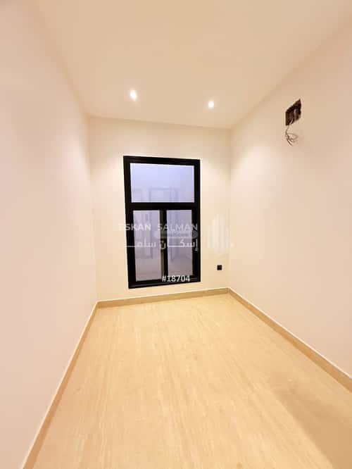 8 bedroom villa in Al Fursan 4