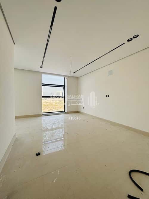 8 bedroom villa in Al Shuroq, Eastern Province 4