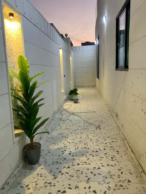 6 bedroom villa in Dahiat King Fahd 7