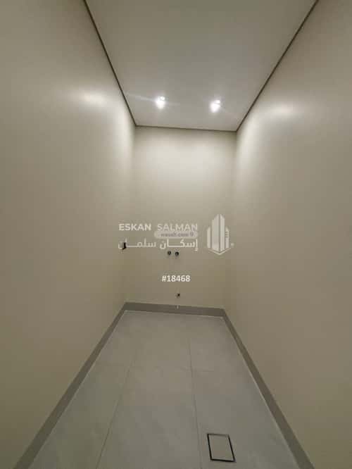 فيلا 6 غرف في السيف 1