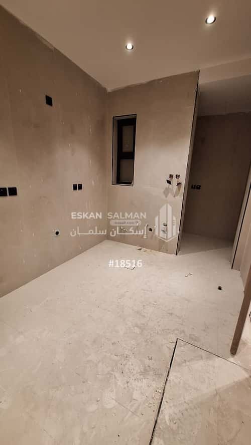4 bedroom apartment in Al Wahah, Eastern Province 3