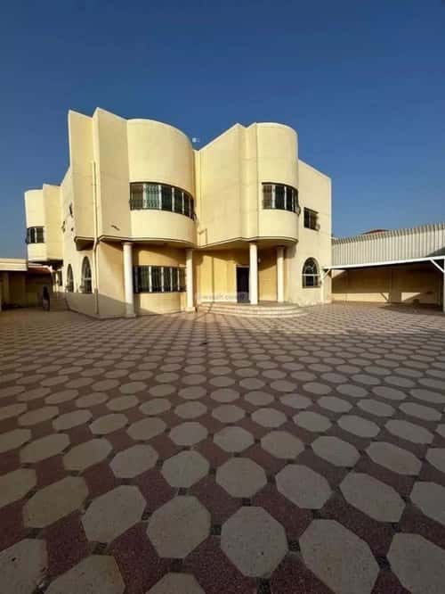 10 bedroom villa in Al Faisaliyyah 12
