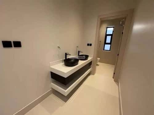 5 bedroom villa in Ash Shati Al Gharbi 8