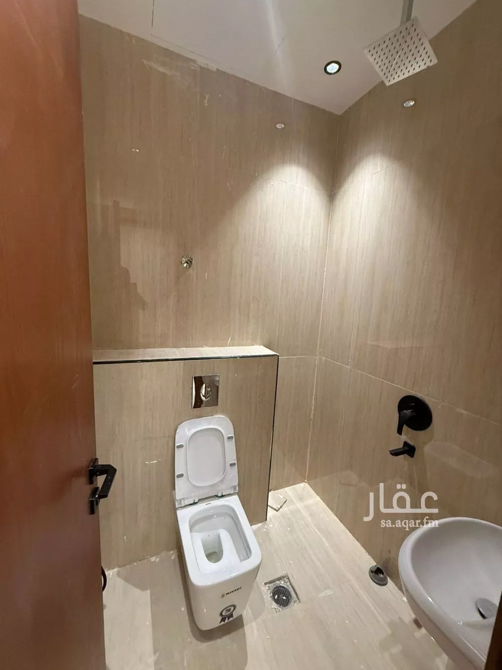 شقة 5 غرف في الرياض 5