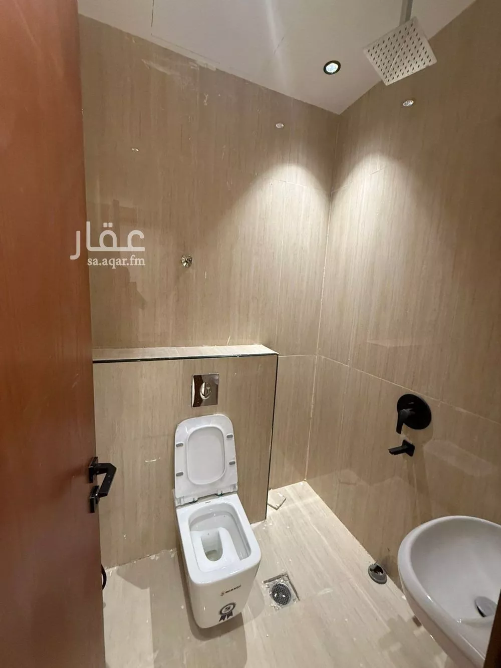 شقة 5 غرف في الرياض 7