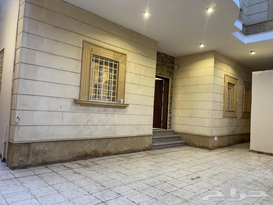 3 bedroom villa in Al Yaqout, Jeddah 8