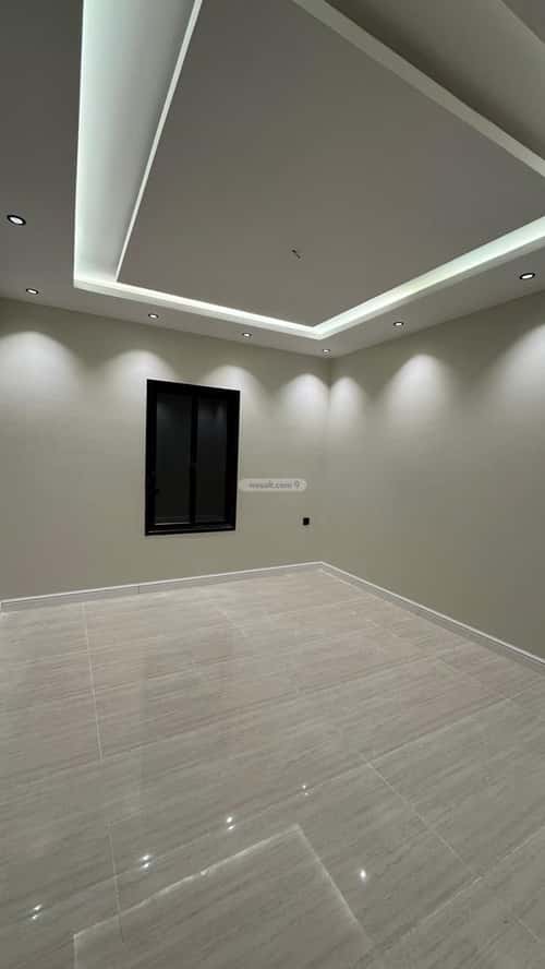 5 bedroom villa in Dahiat King Fahd 2