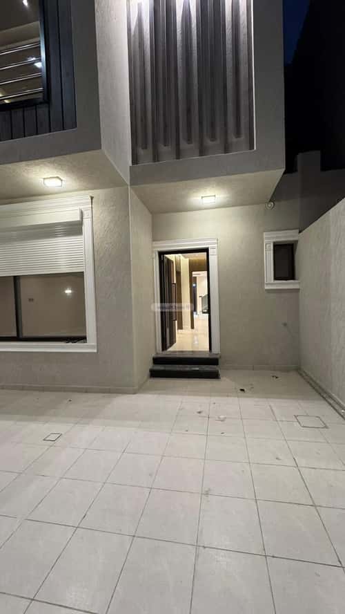 5 bedroom villa in Dahiat King Fahd 6
