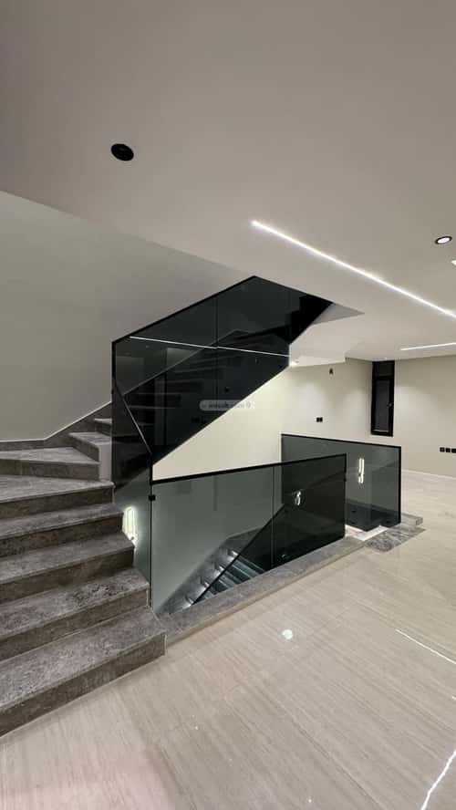 5 bedroom villa in Dahiat King Fahd 13