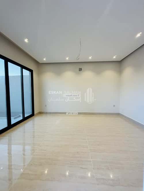 8 bedroom villa in Dahiat King Fahd 1