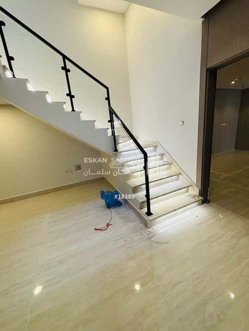 8 bedroom villa in Dahiat King Fahd 3