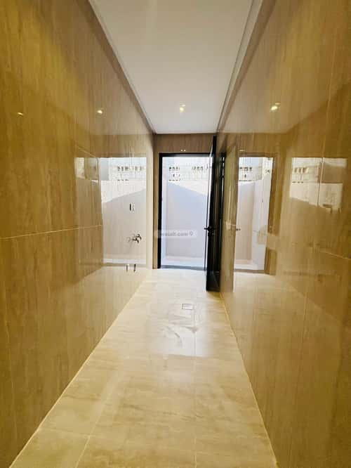 7 bedroom villa in Dahiat King Fahd 6