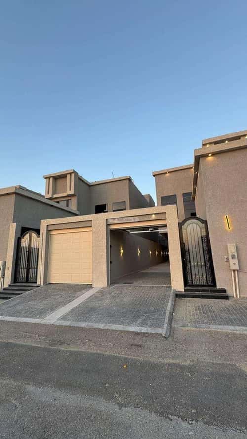 6 bedroom villa in Ash Shulah 8