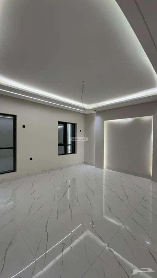 6 bedroom villa in Ash Shulah 9