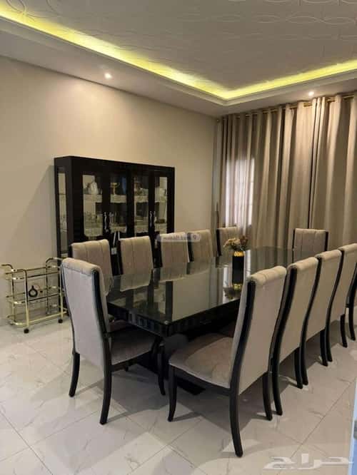 4 bedroom villa in Ash Shulah 8
