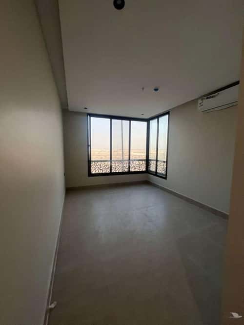 4 bedroom apartment in Ash Shulah 5