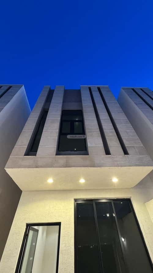 6 bedroom villa in Dahiat King Fahd 3