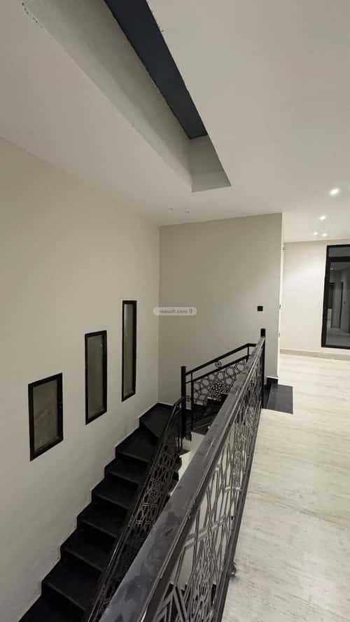 6 bedroom villa in Dahiat King Fahd 13