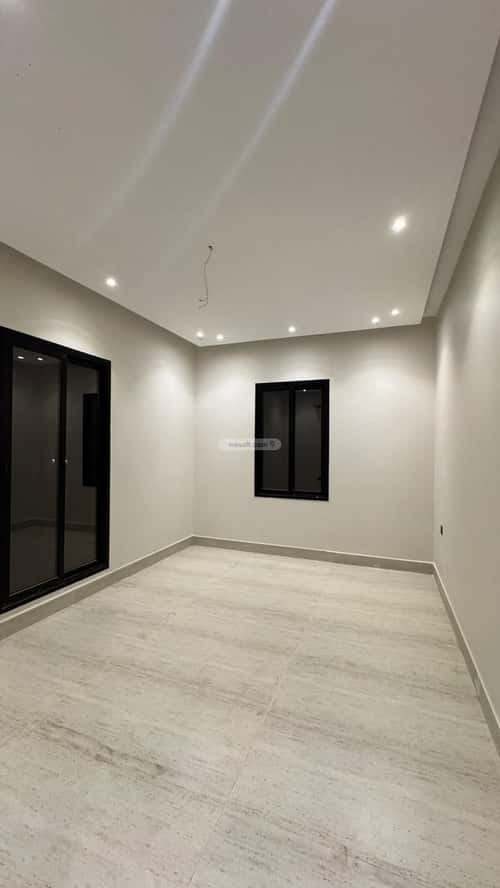6 bedroom villa in Dahiat King Fahd 17