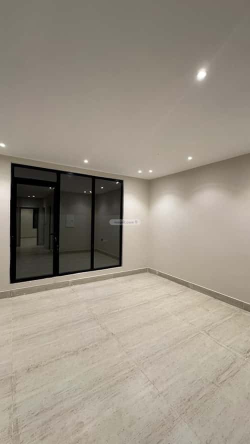 6 bedroom villa in Dahiat King Fahd 8