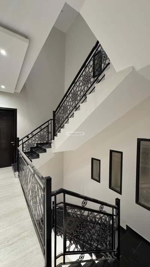 6 bedroom villa in Dahiat King Fahd 2