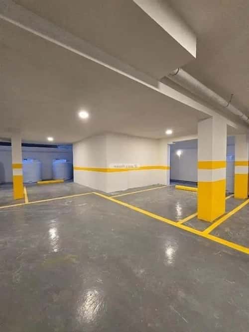 5 bedroom apartment in Ash Shulah 7