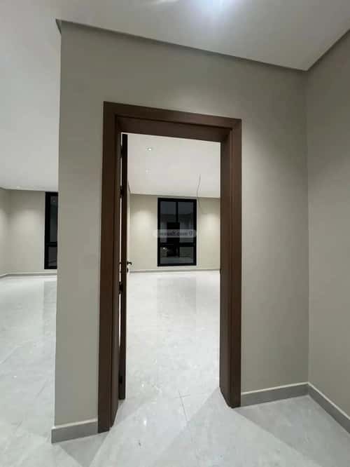 6 bedroom villa in Uhud 2