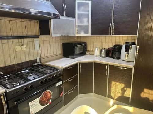 شقة 7 غرف في هجر 1