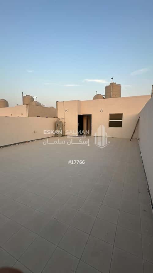 9 bedroom villa in Al Fursan 2