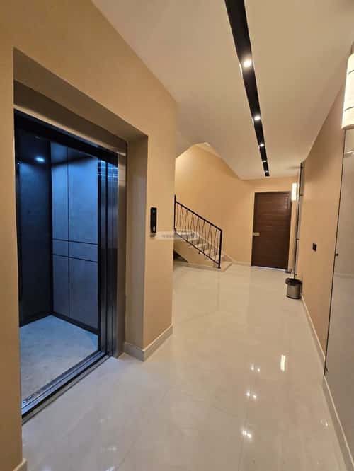4 bedroom apartment in Ash Shulah 7