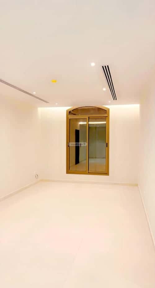 2 bedroom apartment in Ash Shulah 4