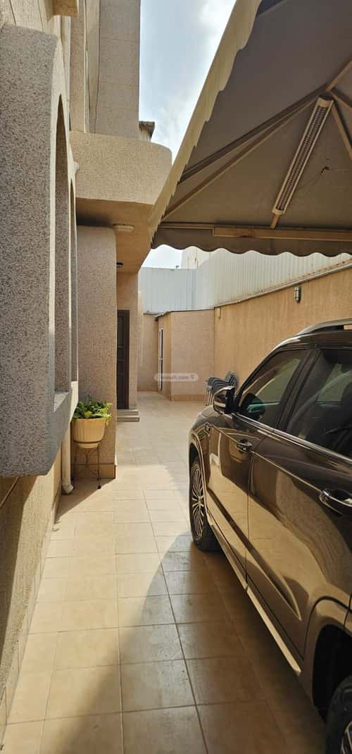 9 bedroom villa in Uhud 3