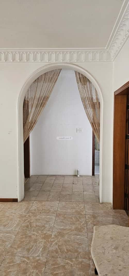 9 bedroom villa in Uhud 13