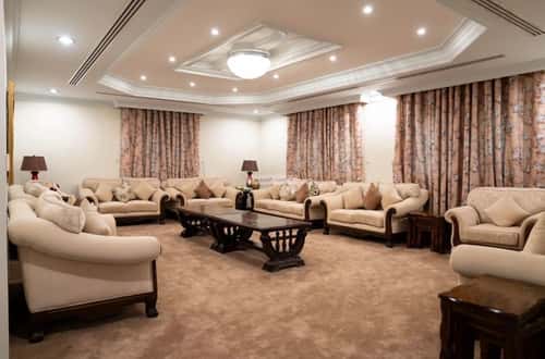 5 bedroom villa in Al Nada 3