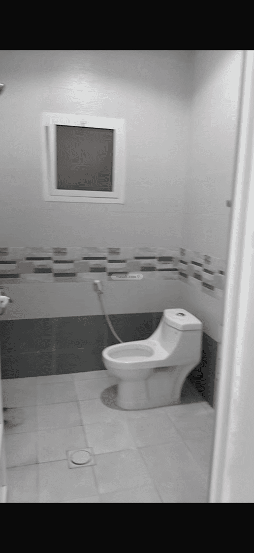 7 bedroom villa in Dahiat King Fahd 4