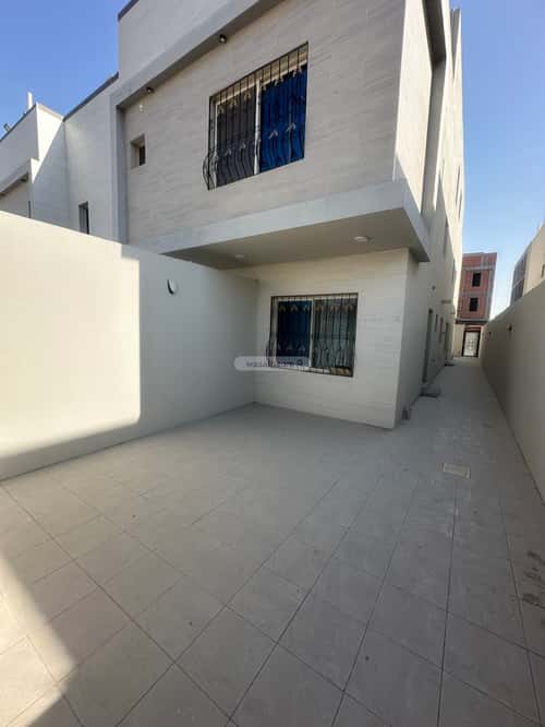 5 bedroom apartment in Al Dabab, Eastern Province 5